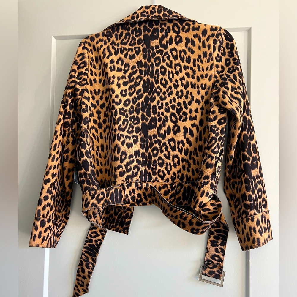 Evie Leopard Print Jacket Size Small - image 2